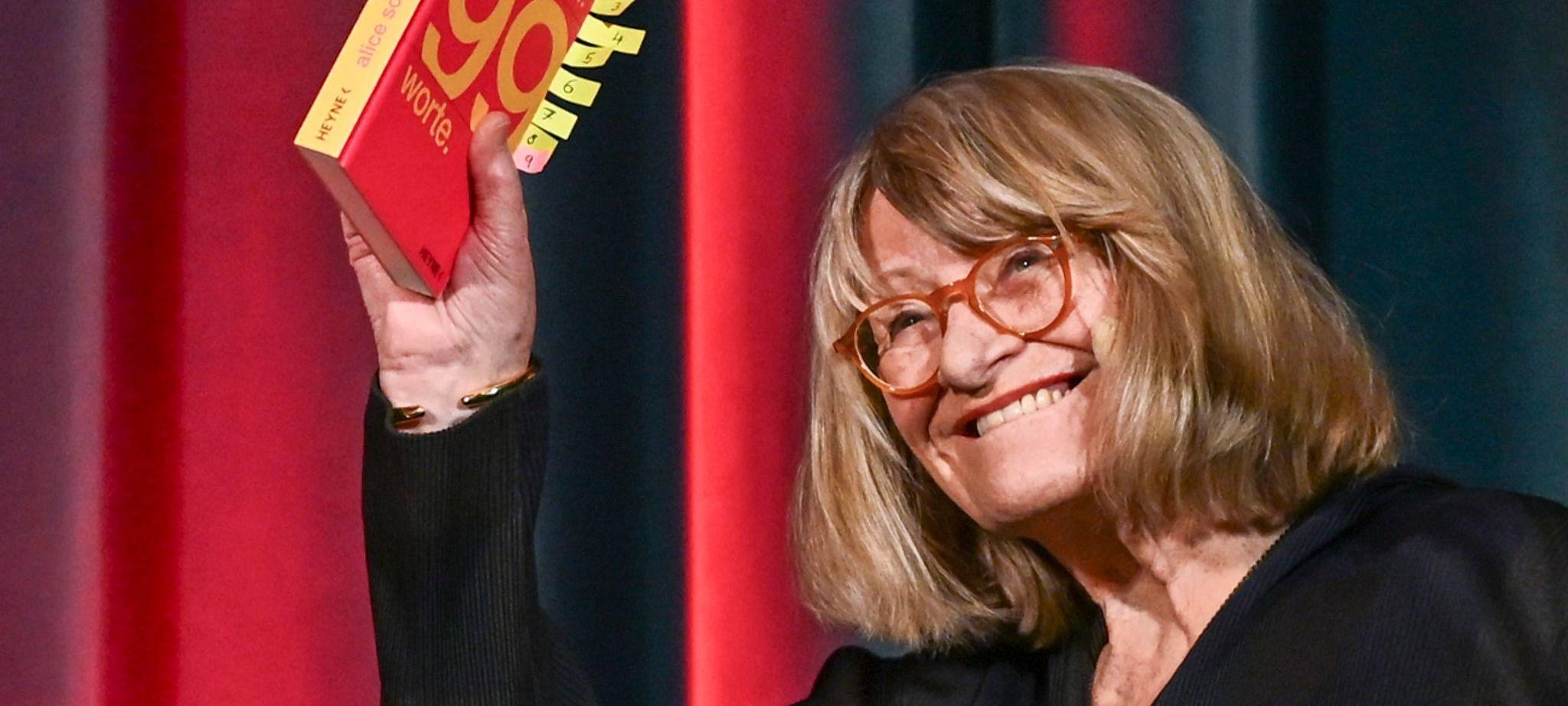 Buchpremiere mit Frauenrechtlerin Schwarzer