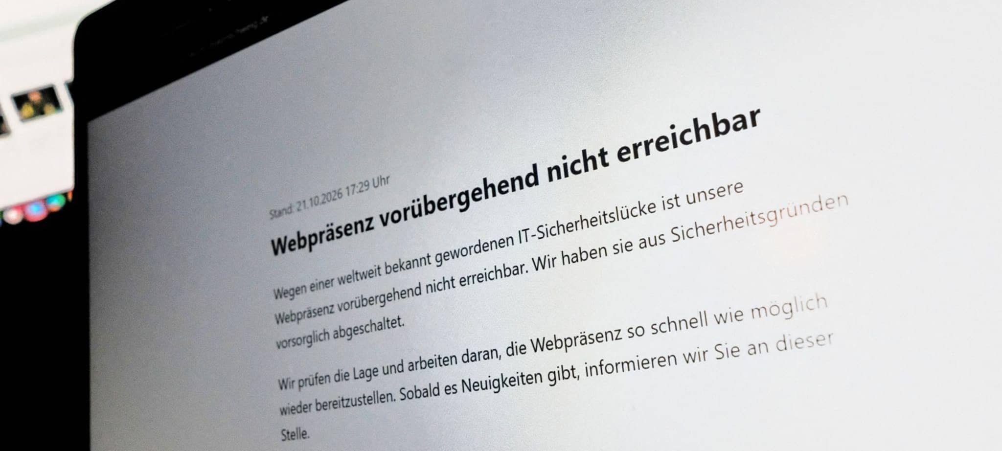 «Webpräsenz vorübergehend nicht erreichbar» auf einem Display